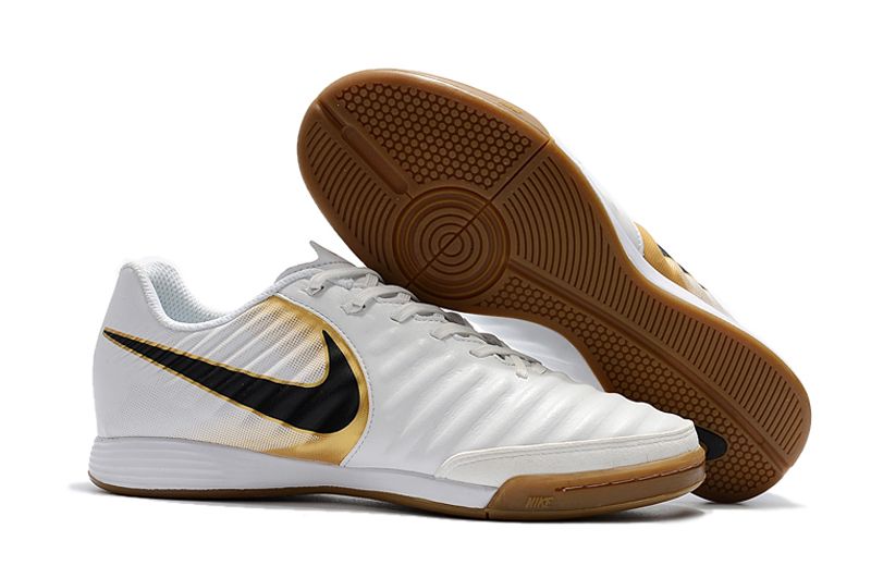 Nike Tiempo Ligera Futsal